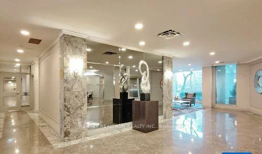 7905, Bayview, Aileen-Willowbrook, Markham