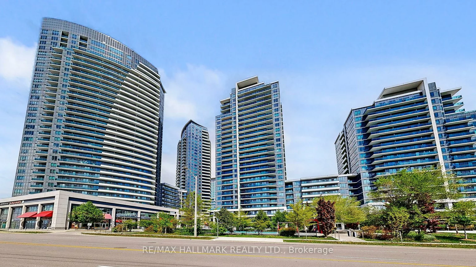 7171, Yonge, Thornhill, Markham