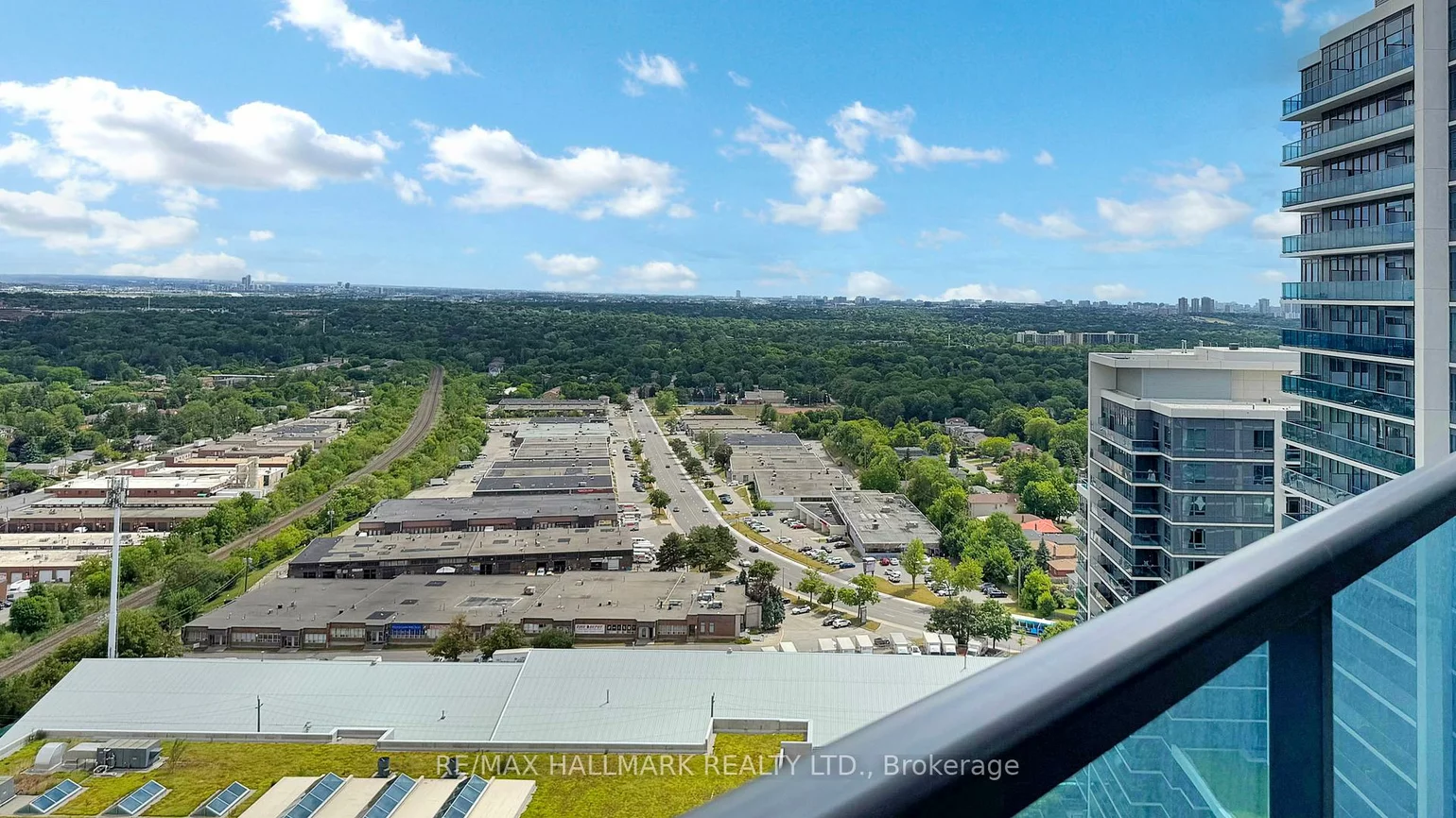7171, Yonge, Thornhill, Markham
