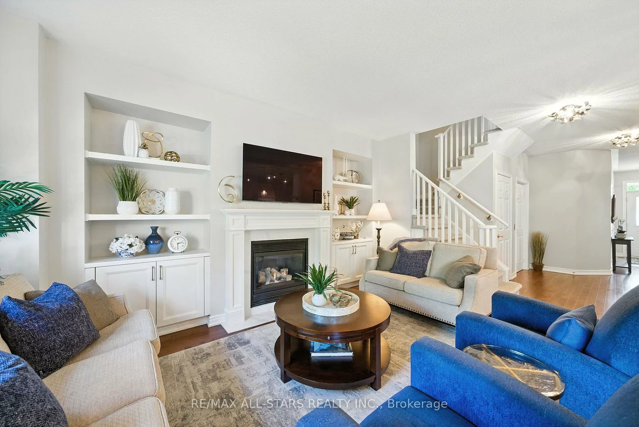 39, Louisbourg, Greensborough, Markham