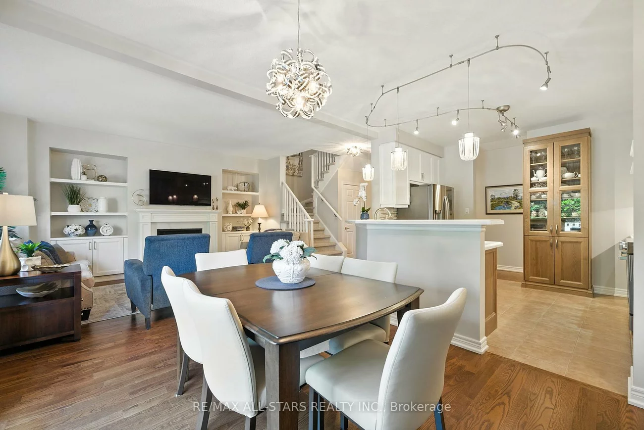 39, Louisbourg, Greensborough, Markham