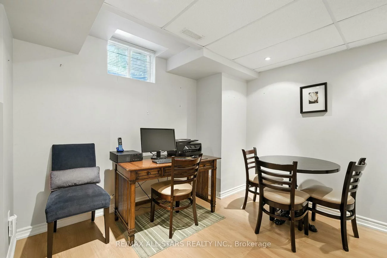 39, Louisbourg, Greensborough, Markham