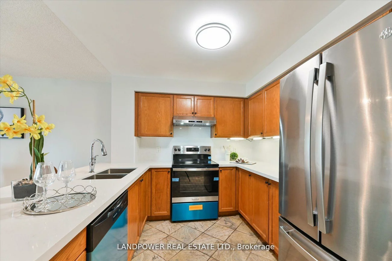 48, Suncrest, Commerce Valley, Markham