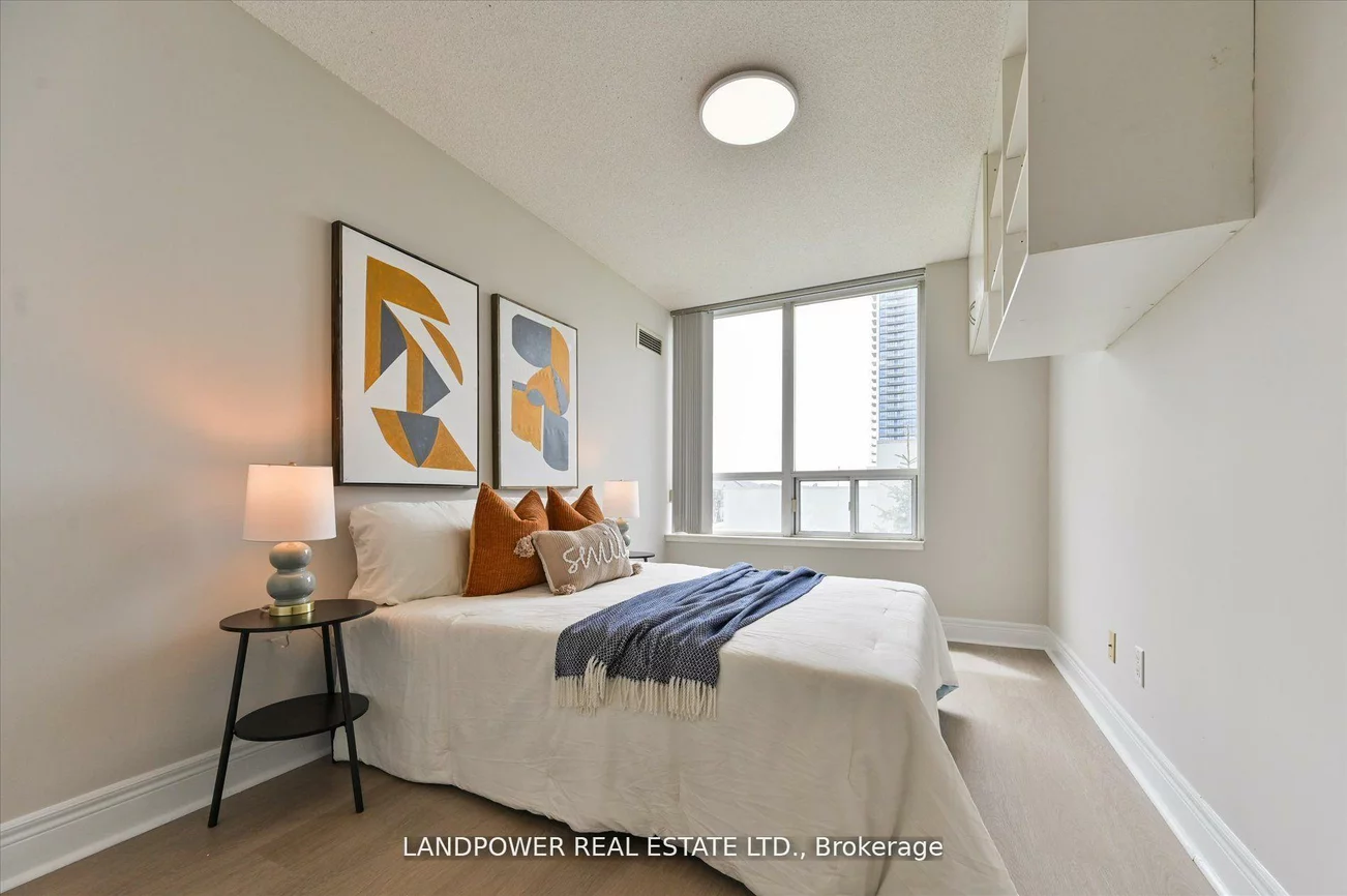 48, Suncrest, Commerce Valley, Markham