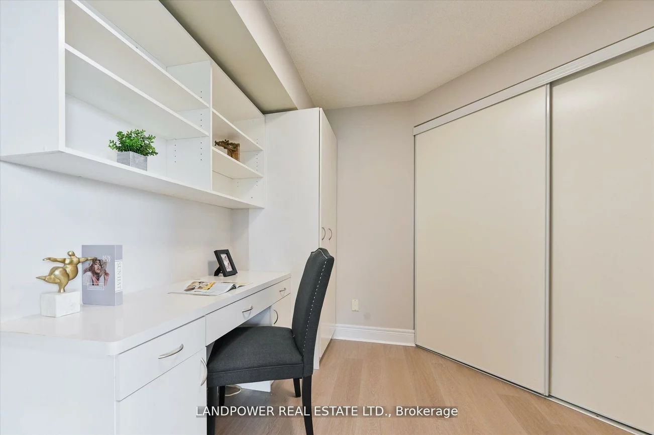 48, Suncrest, Commerce Valley, Markham