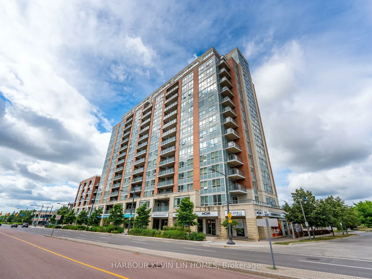 60, South Town Centre, Unionville, Markham