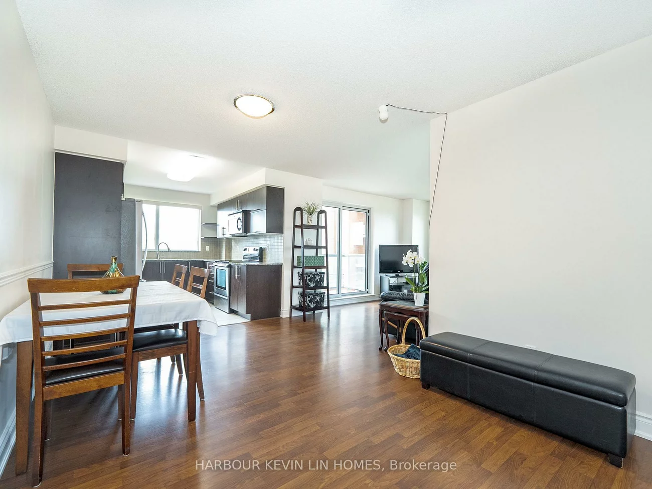 60, South Town Centre, Unionville, Markham