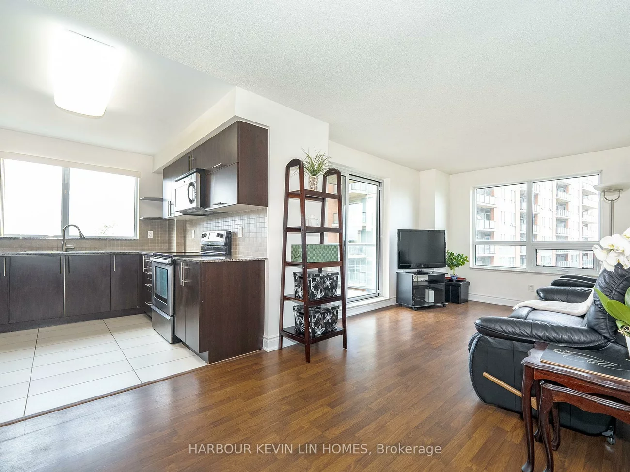 60, South Town Centre, Unionville, Markham
