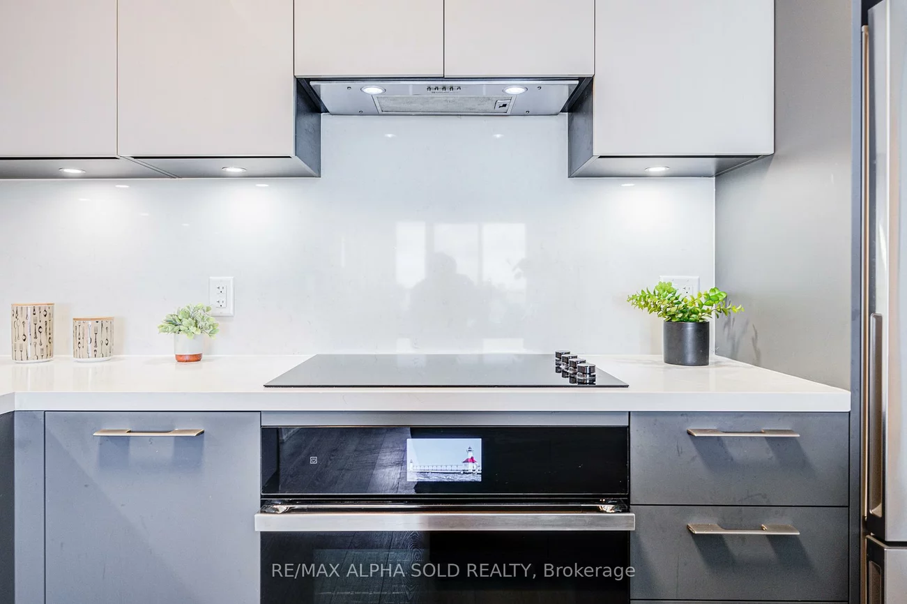 8, Water Walk, Unionville, Markham