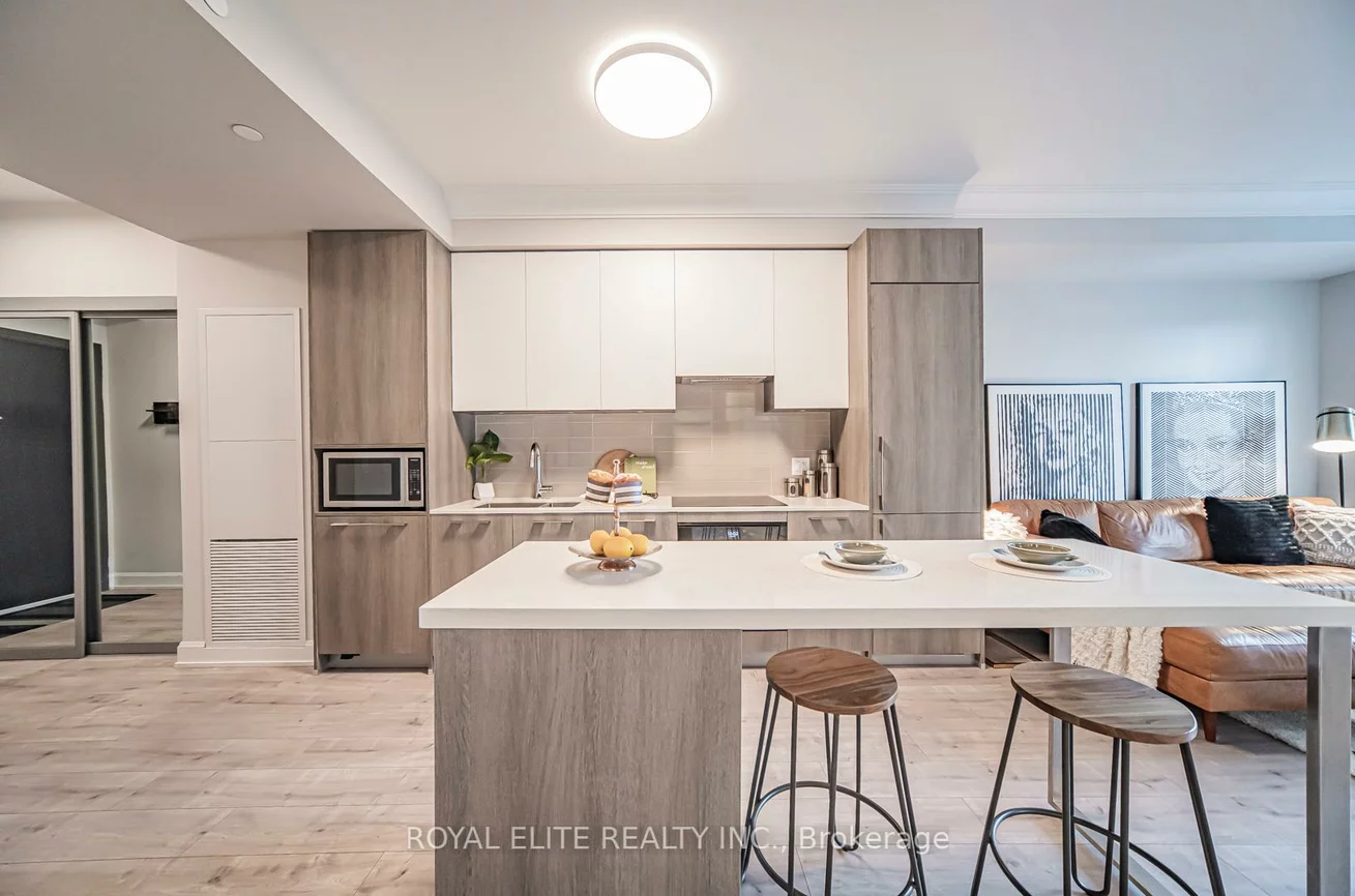 18, Water Walk, Unionville, Markham