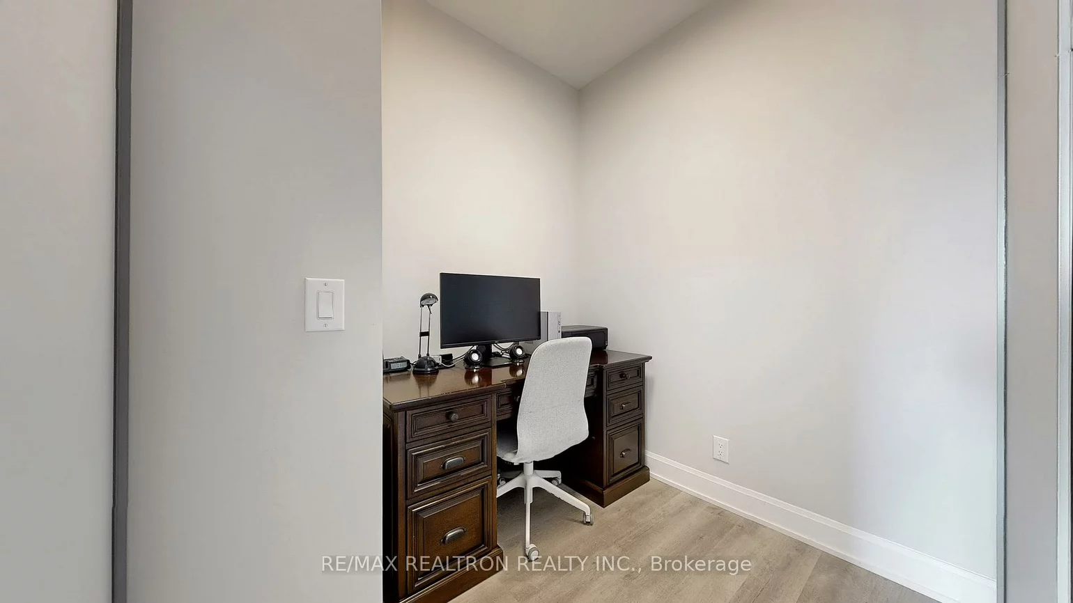 38, Gandhi, Commerce Valley, Markham