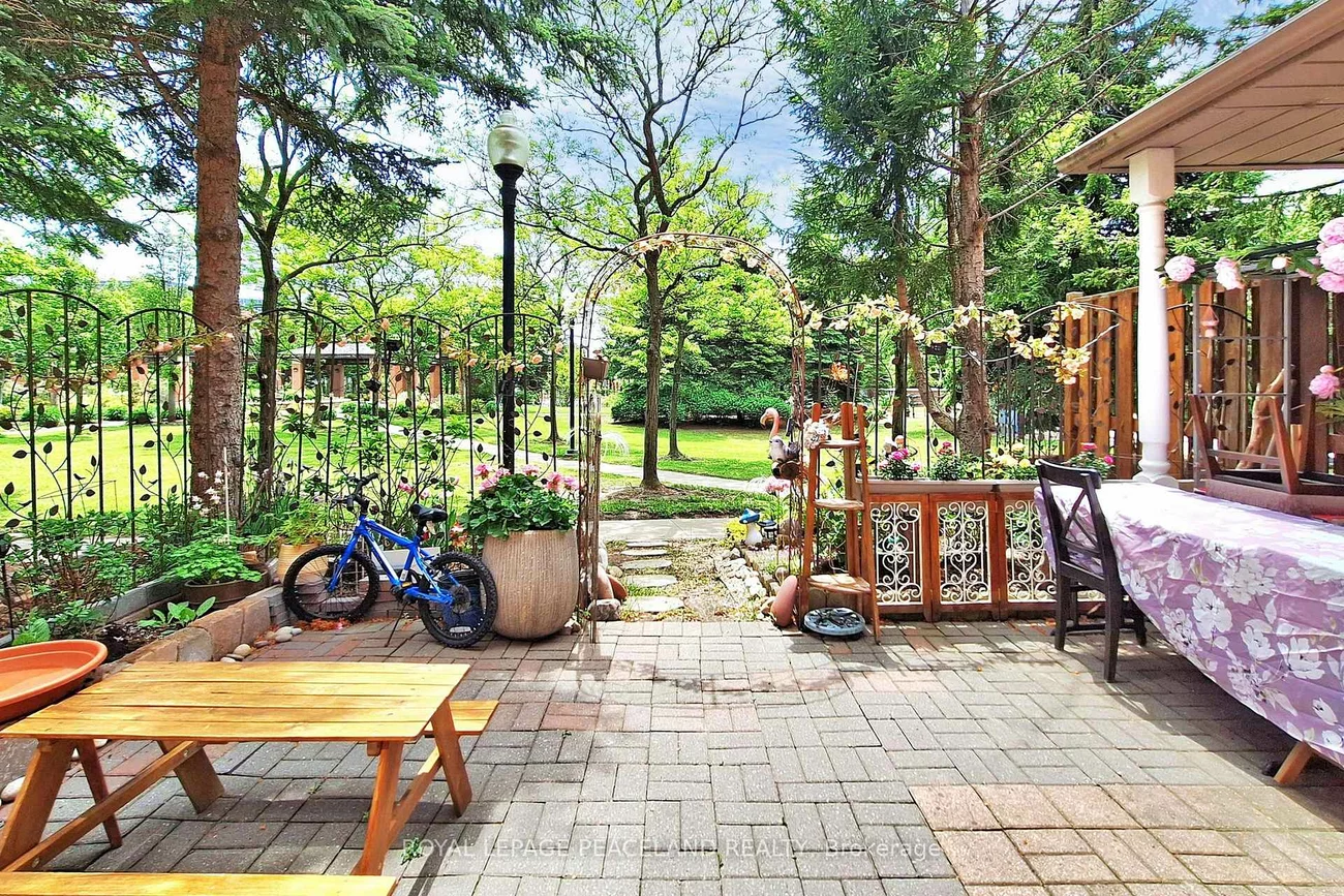 15, St Moritz, Unionville, Markham