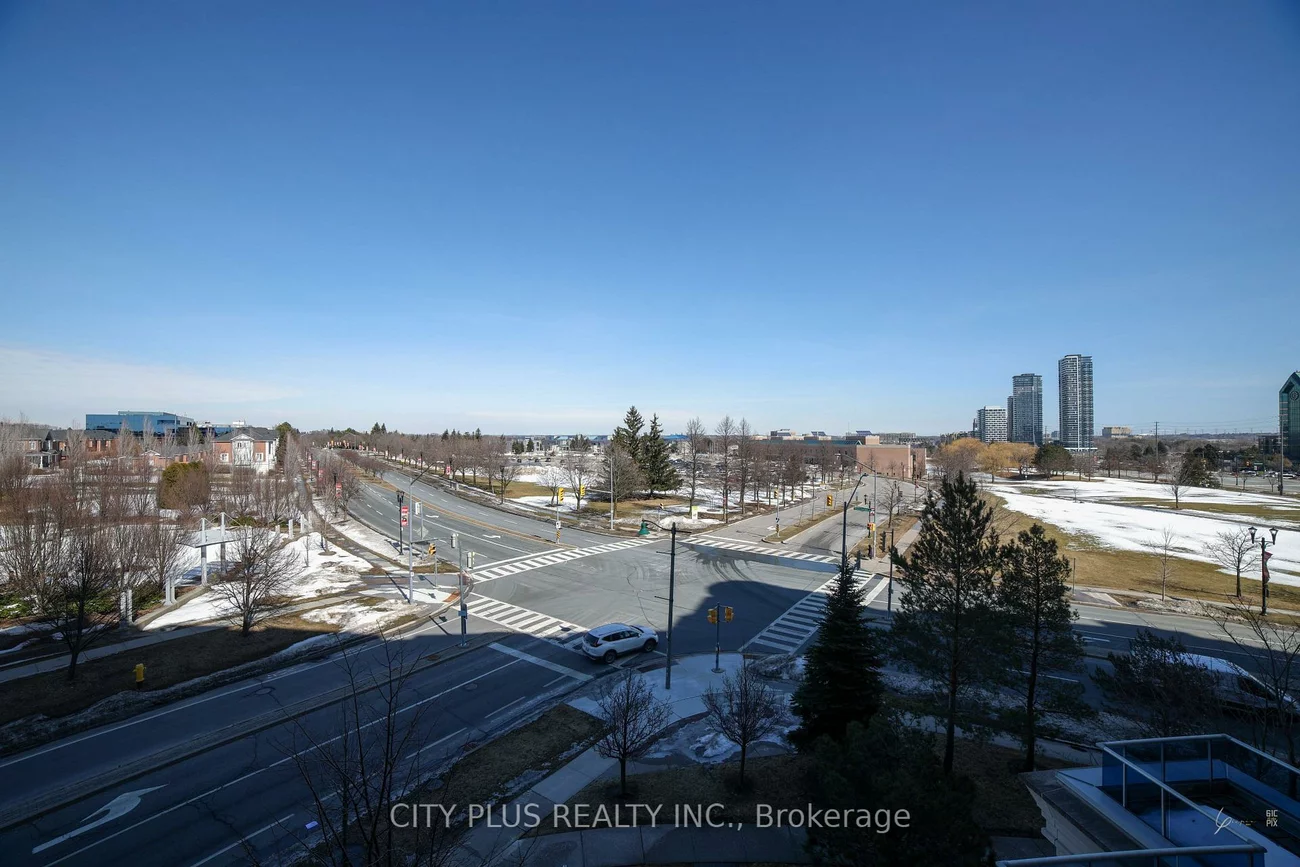 33, Cox, Unionville, Markham
