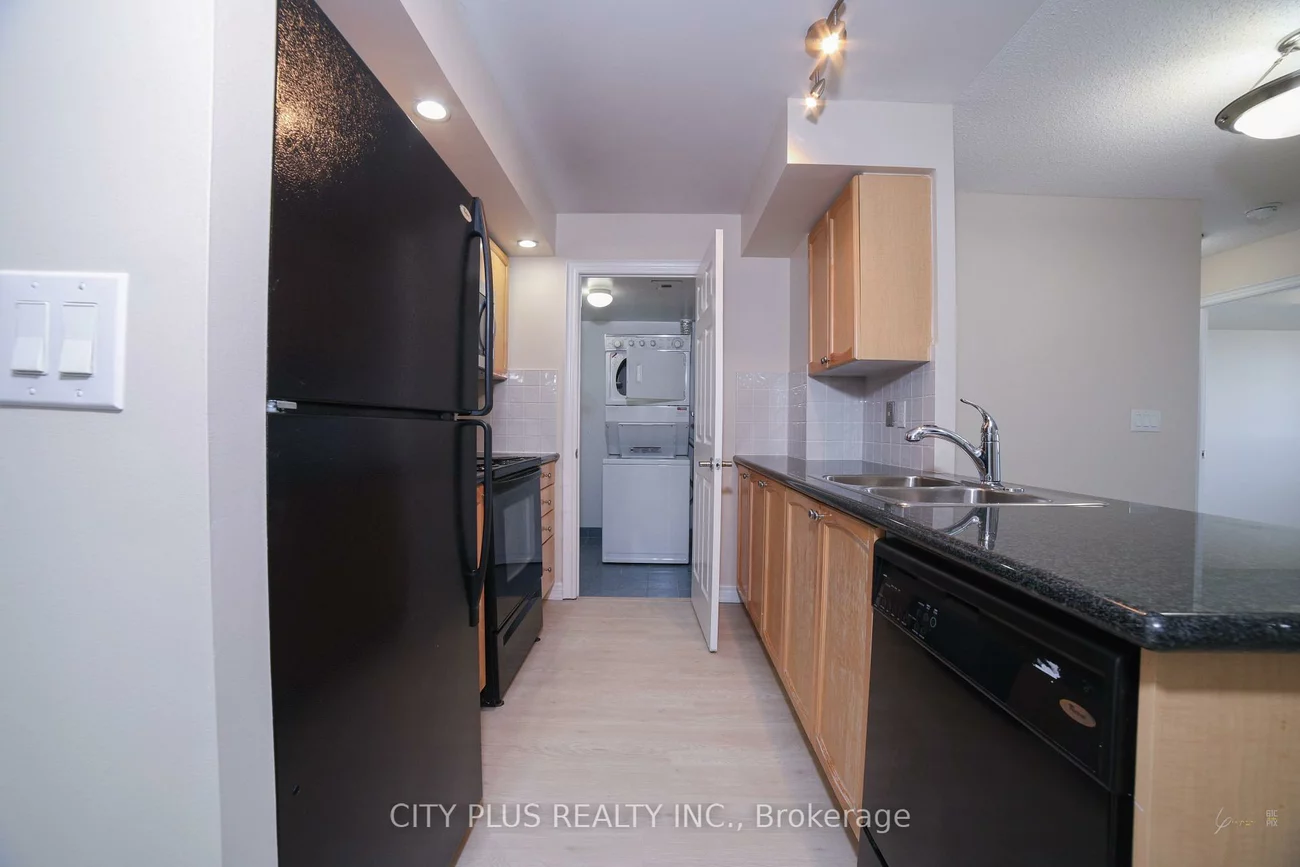 33, Cox, Unionville, Markham