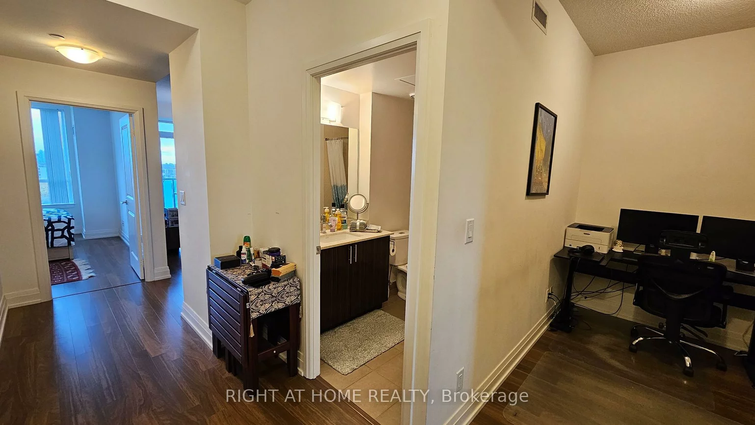 7167, Yonge, Thornhill, Markham