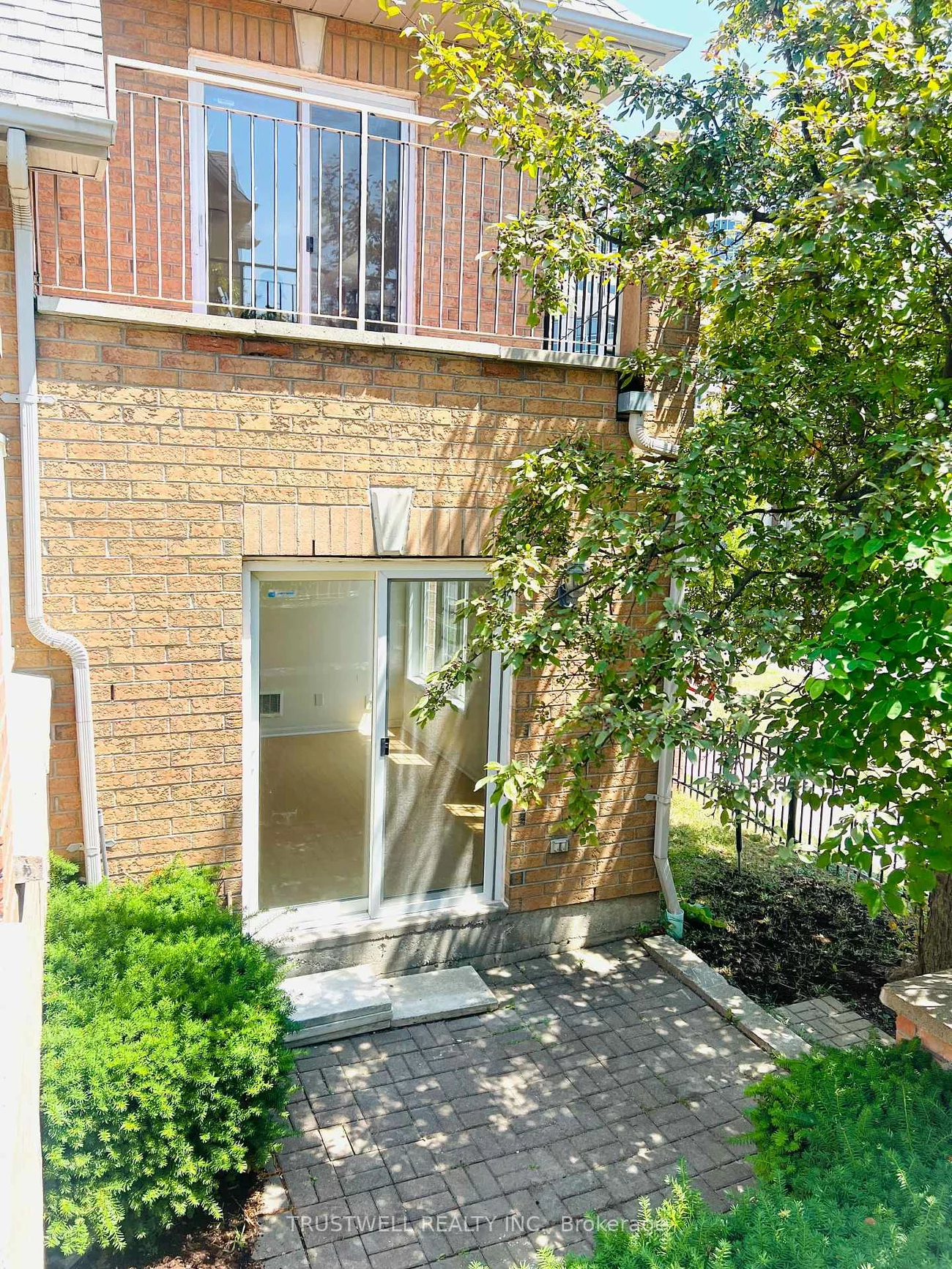 16, Cox, Unionville, Markham