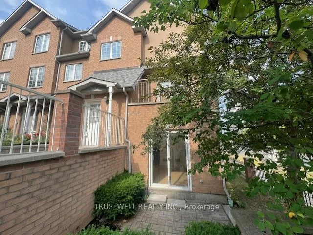 16, Cox, Unionville, Markham