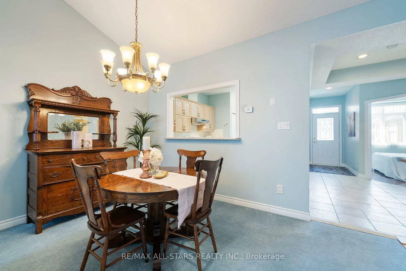19, Christina Falls, Greensborough, Markham