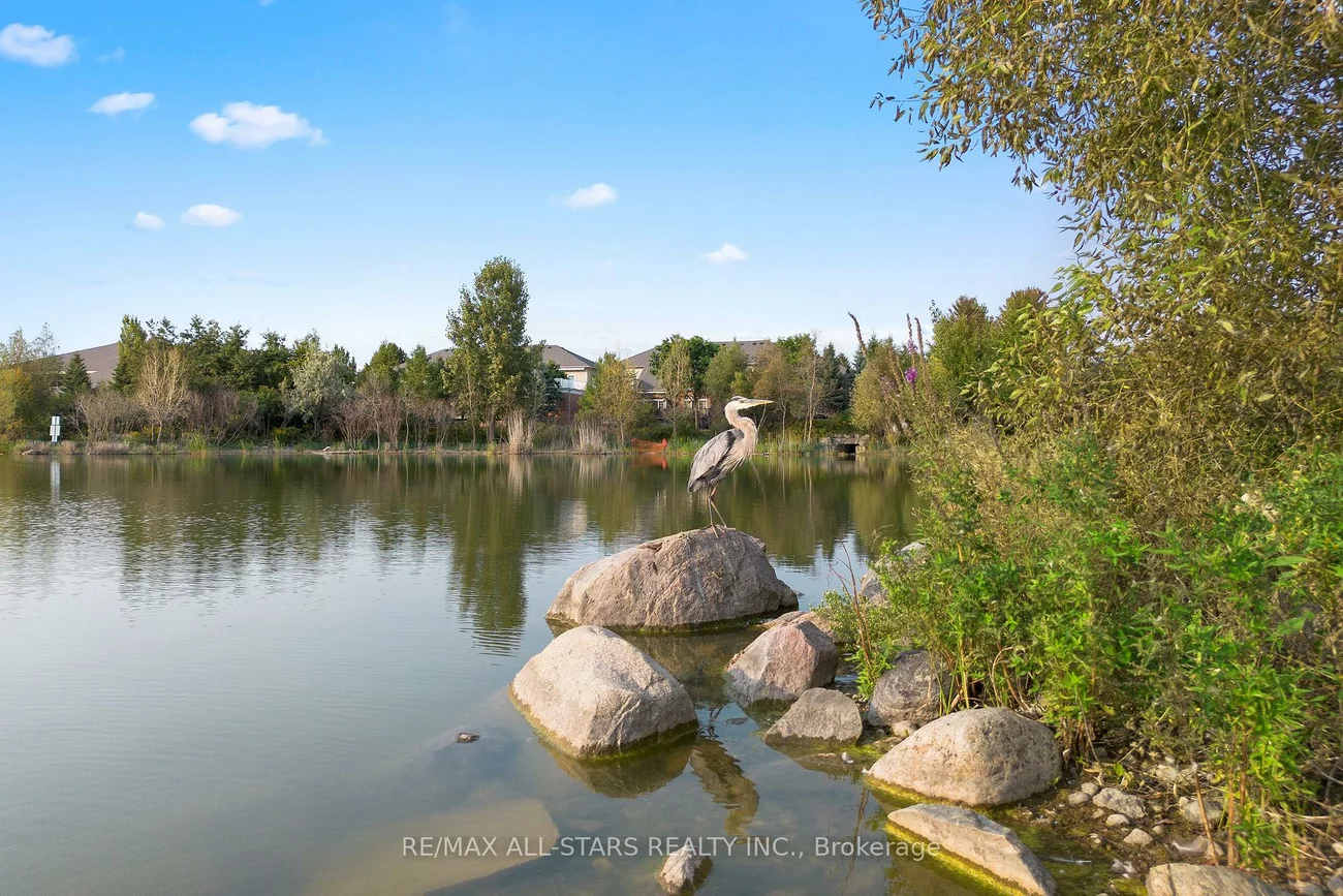 19, Christina Falls, Greensborough, Markham