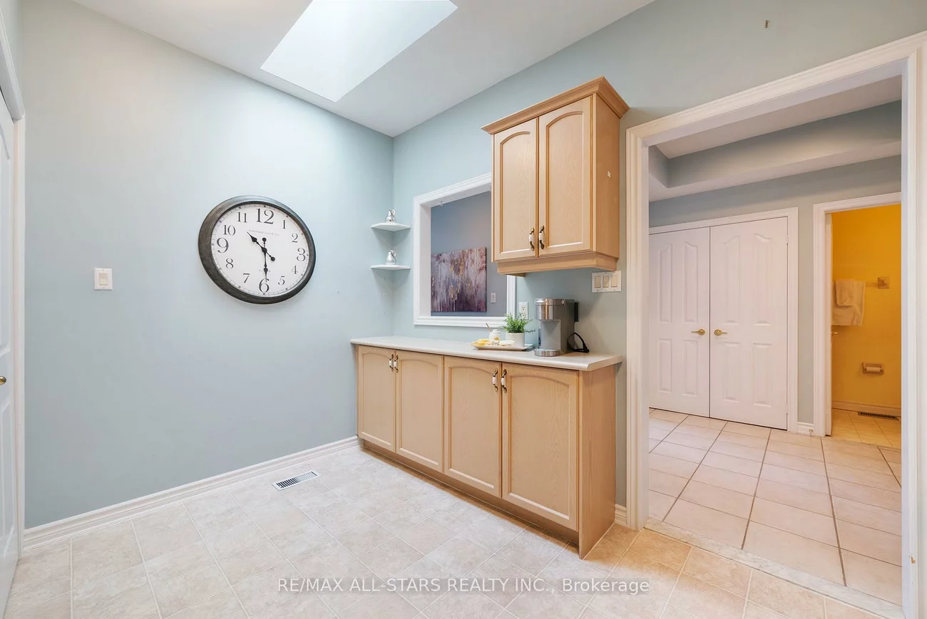 19, Christina Falls, Greensborough, Markham