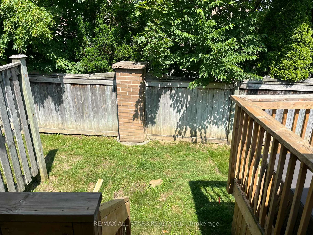 19, Christina Falls, Greensborough, Markham