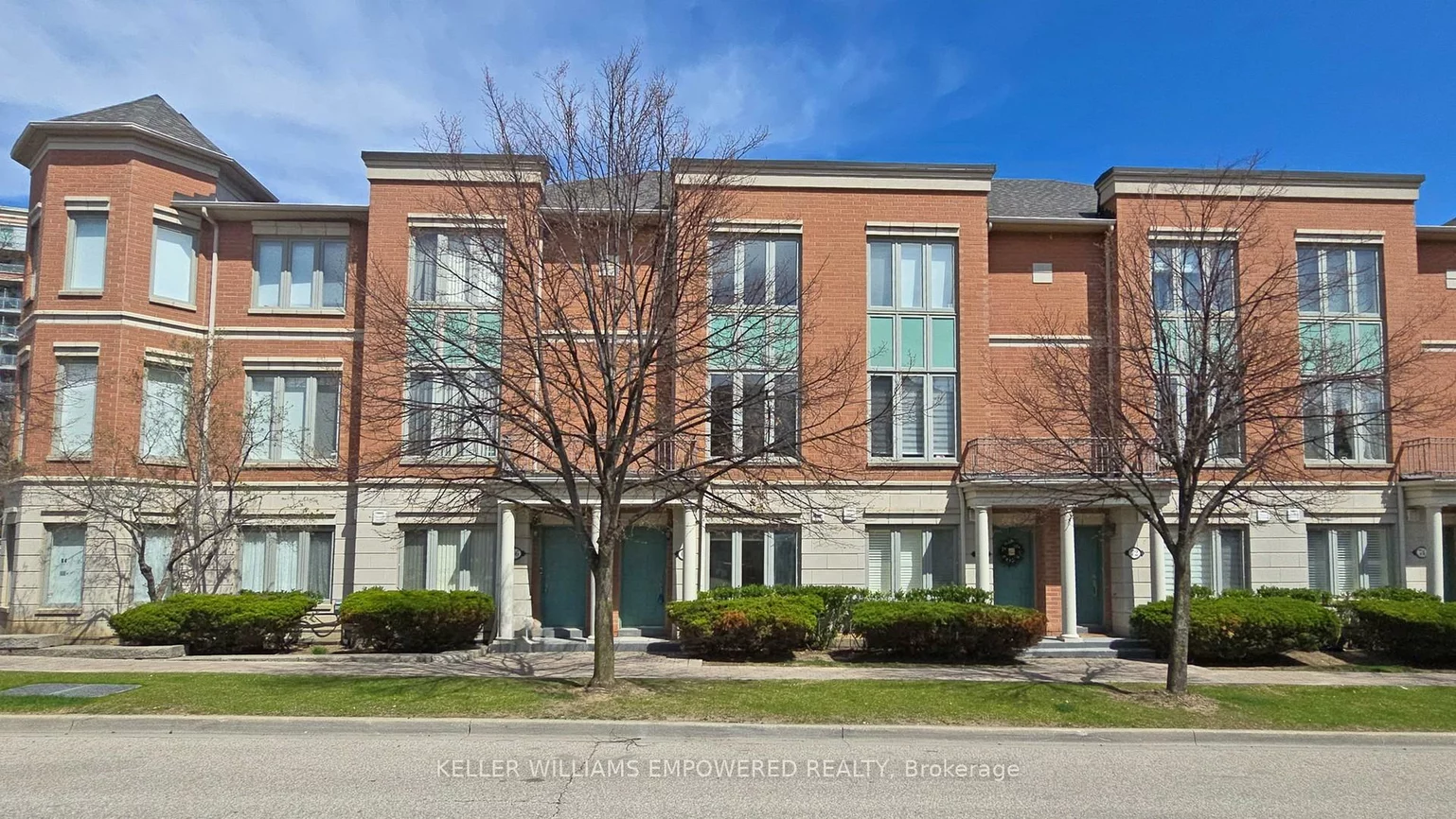 68, Suncrest, Commerce Valley, Markham