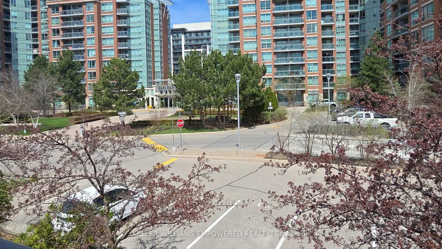 68, Suncrest, Commerce Valley, Markham