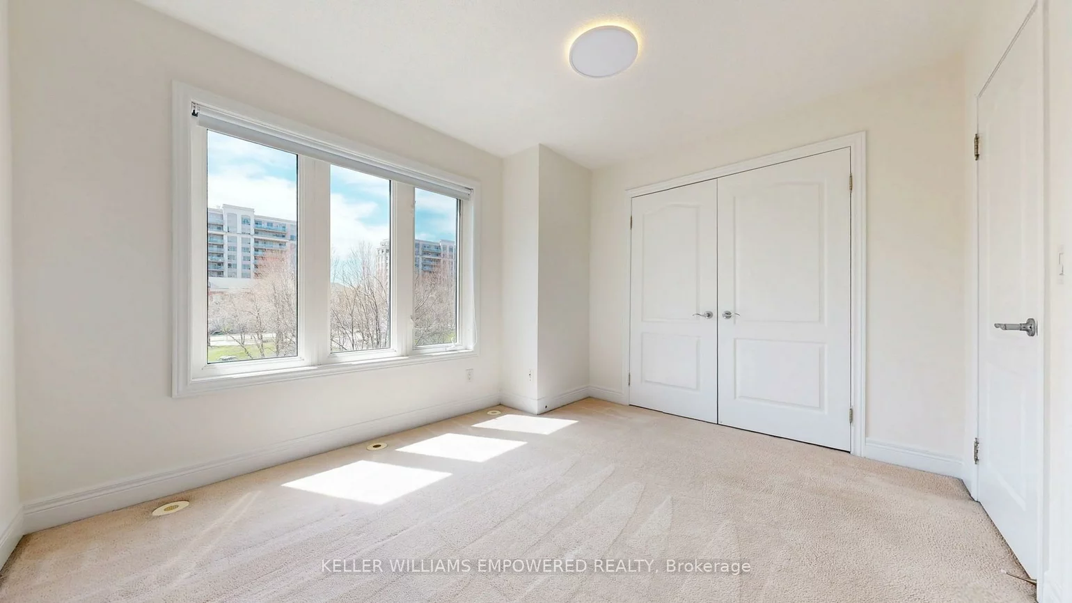 68, Suncrest, Commerce Valley, Markham