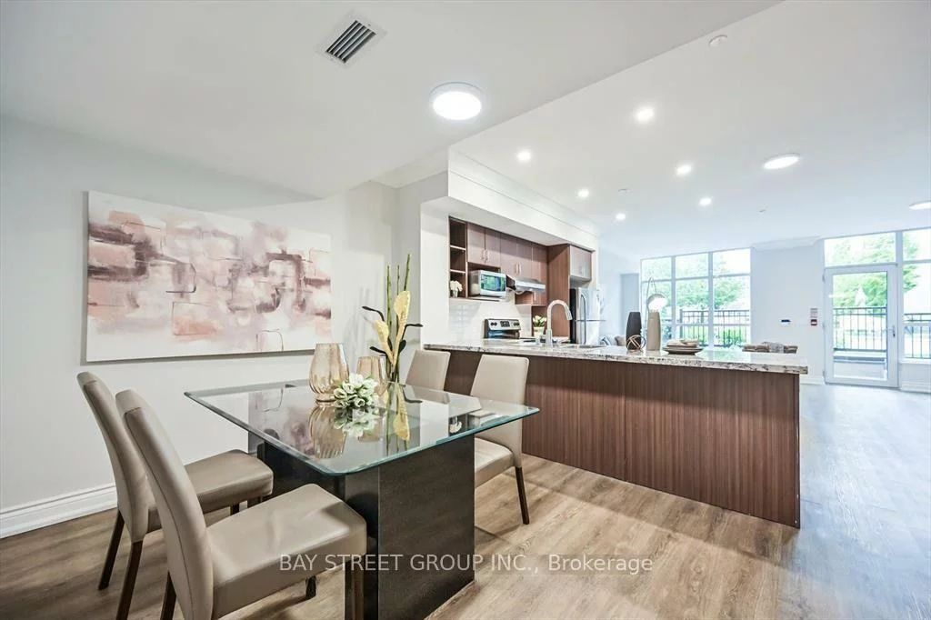 89, SOUTH TOWN CENTRE, Unionville, Markham