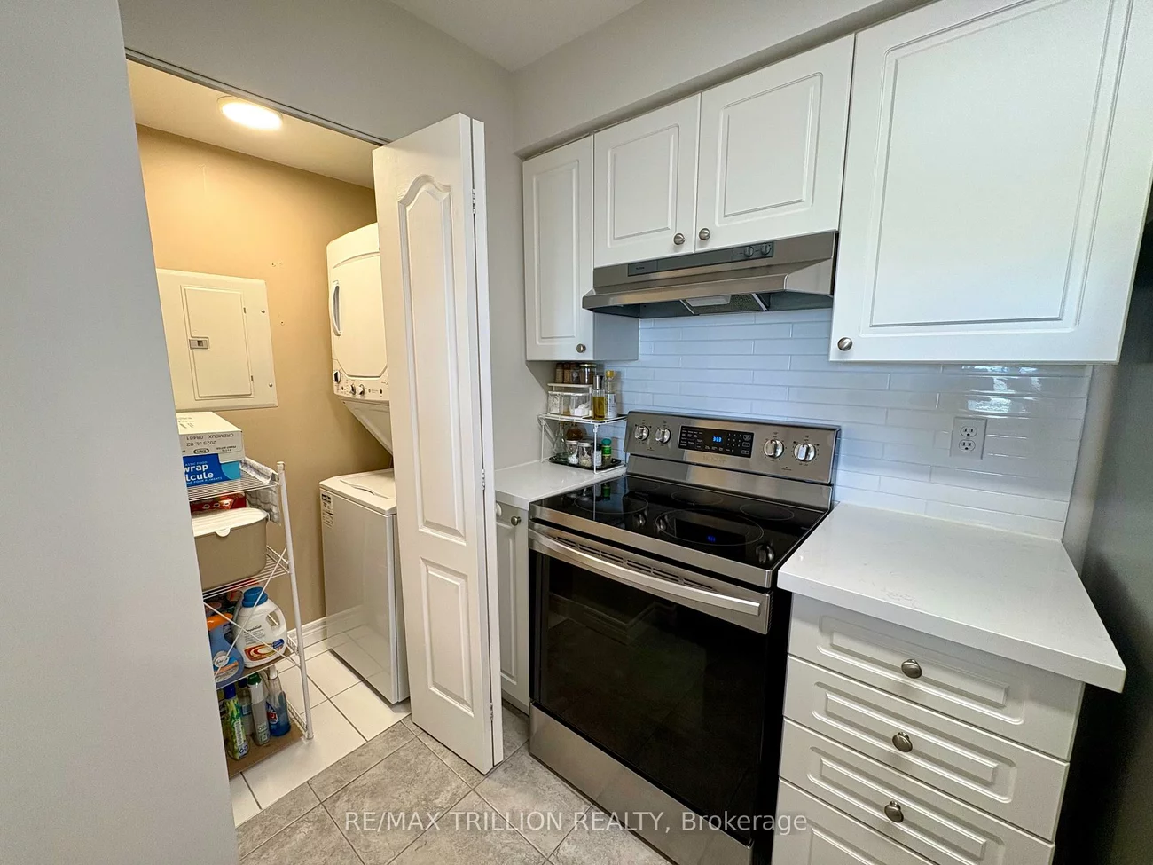 399, South Park, Commerce Valley, Markham