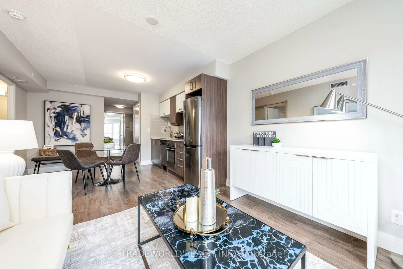 18, Uptown, Unionville, Markham