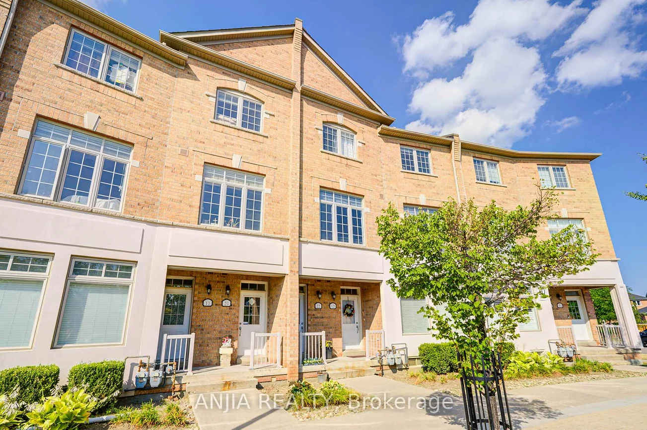 30, Greensborough Village, Greensborough, Markham