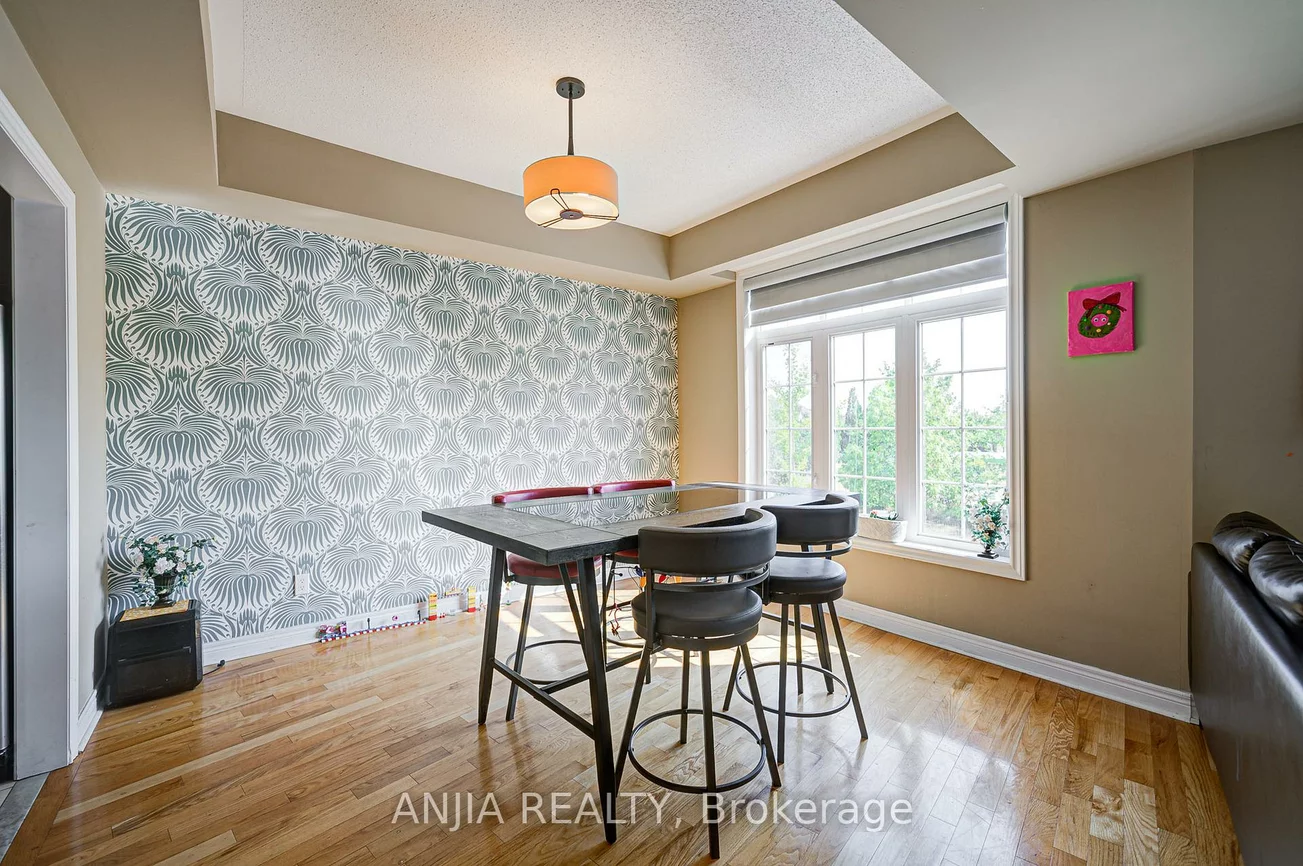 30, Greensborough Village, Greensborough, Markham
