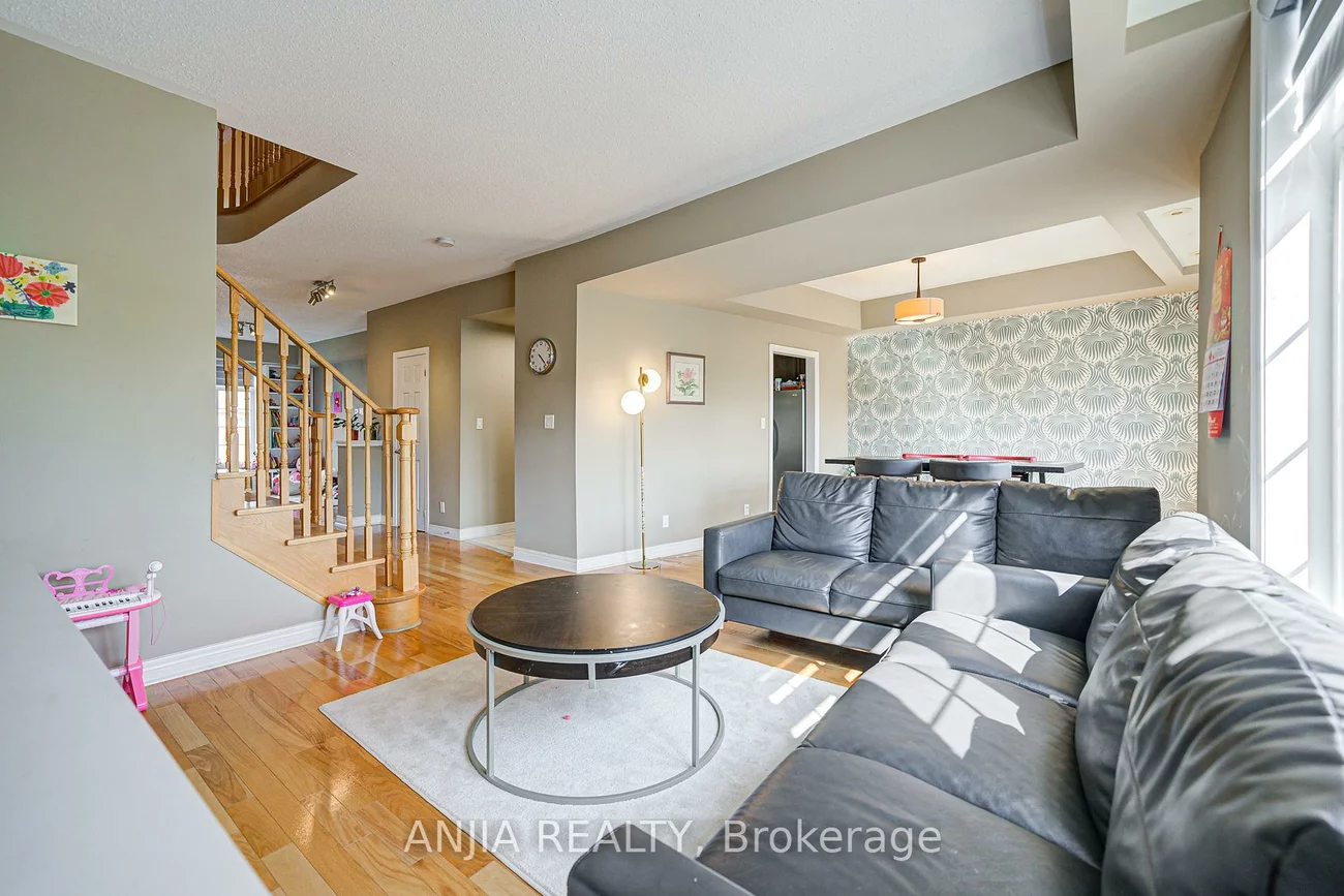 30, Greensborough Village, Greensborough, Markham