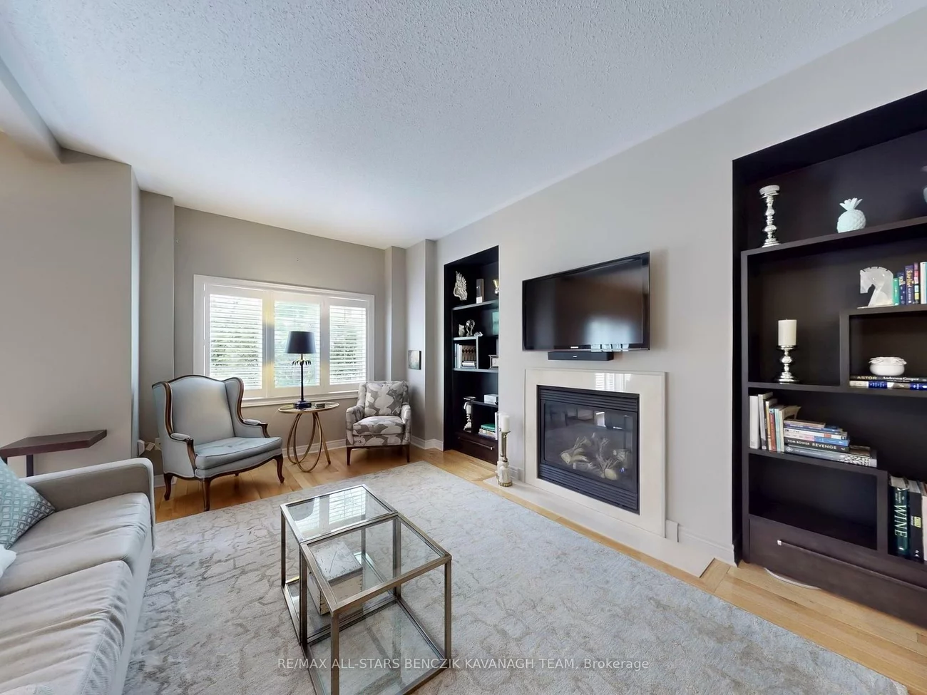 111, Louisbourg, Greensborough, Markham