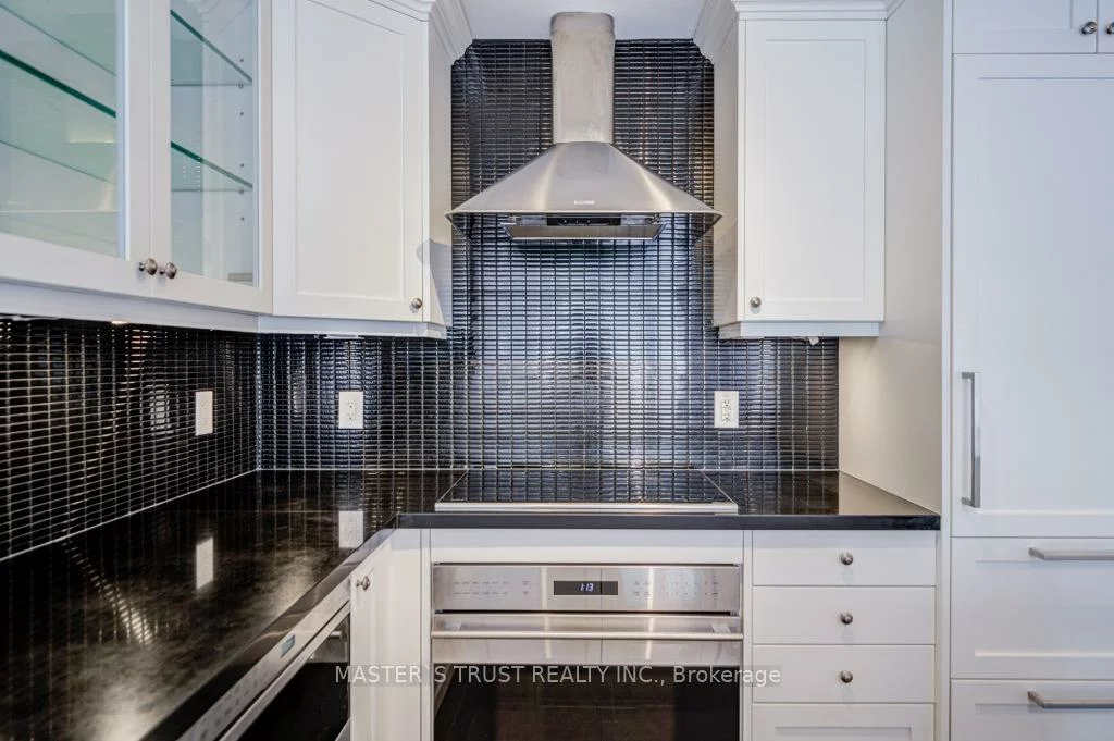 15, Stollery Pond, Angus Glen, Markham