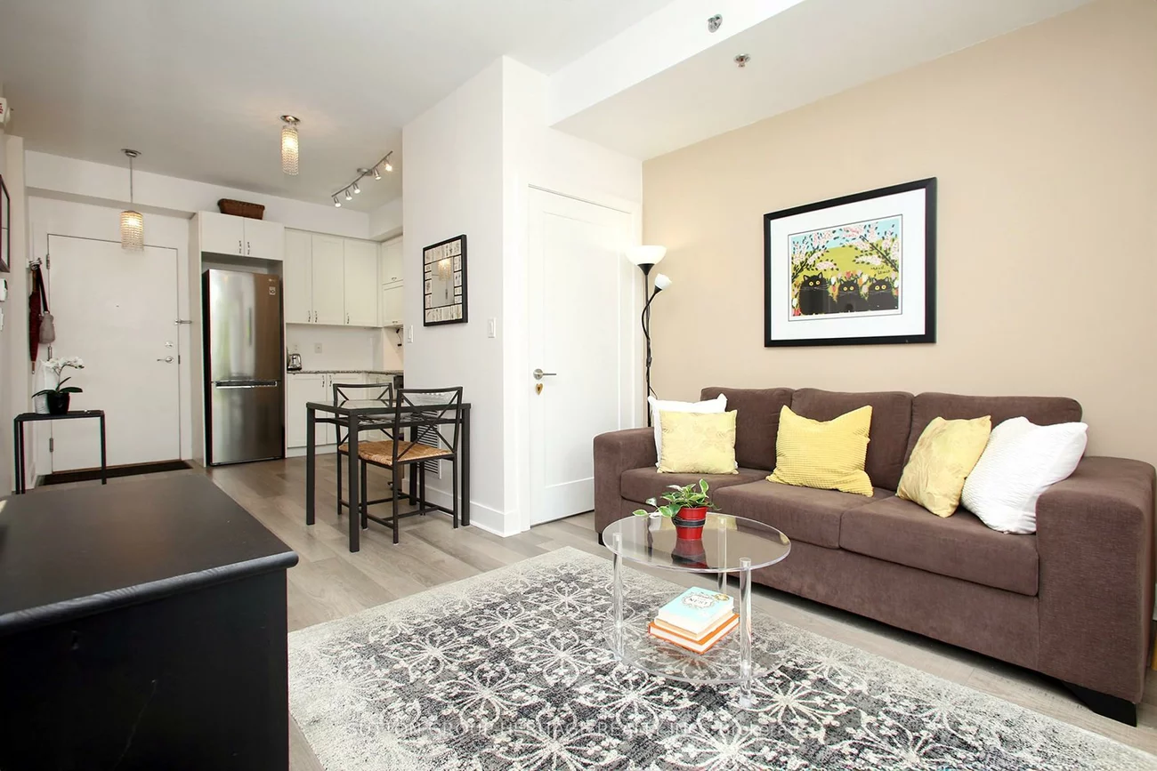 28, Prince Regent, Cathedraltown, Markham