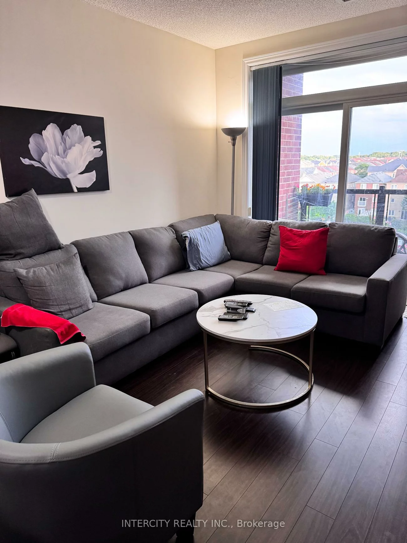 39, New Delhi, Cedarwood, Markham