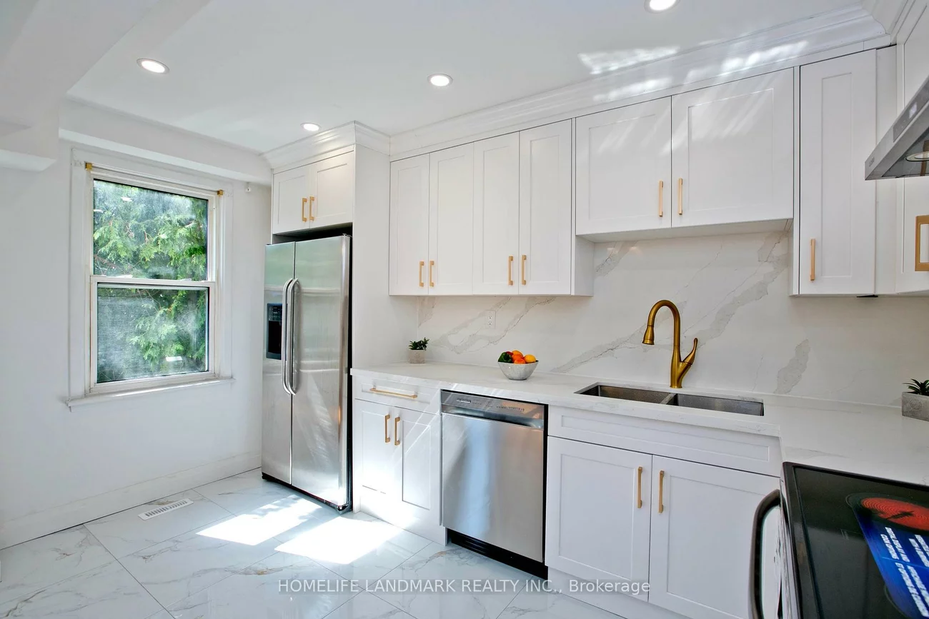 1806, John, Bayview Fairway-Bayview Country Club Estates, Markham