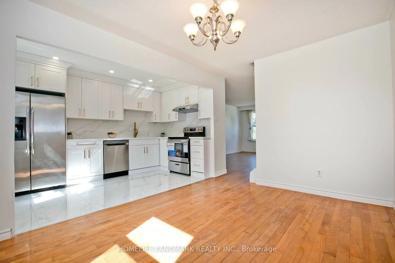 1806, John, Bayview Fairway-Bayview Country Club Estates, Markham