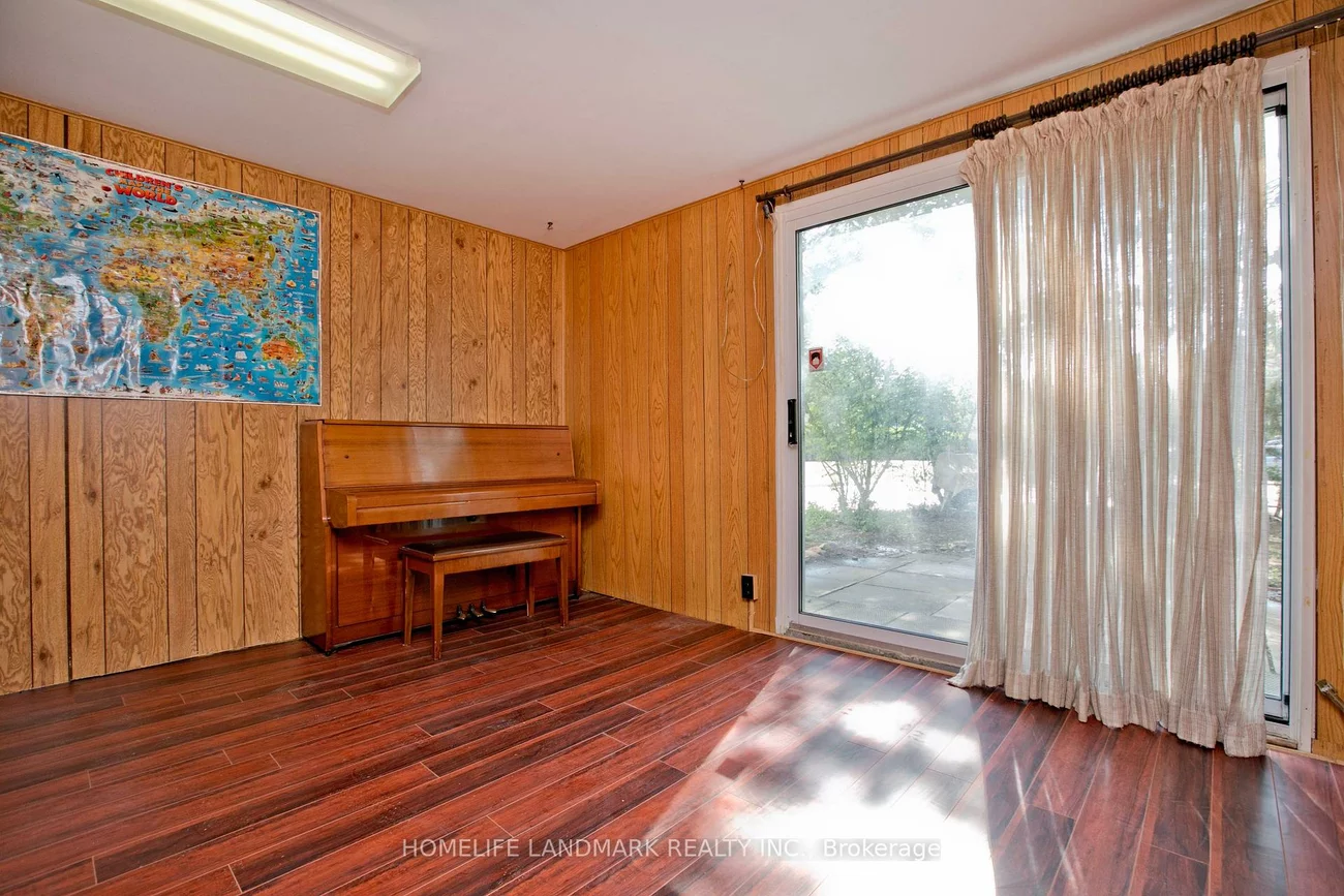 1806, John, Bayview Fairway-Bayview Country Club Estates, Markham