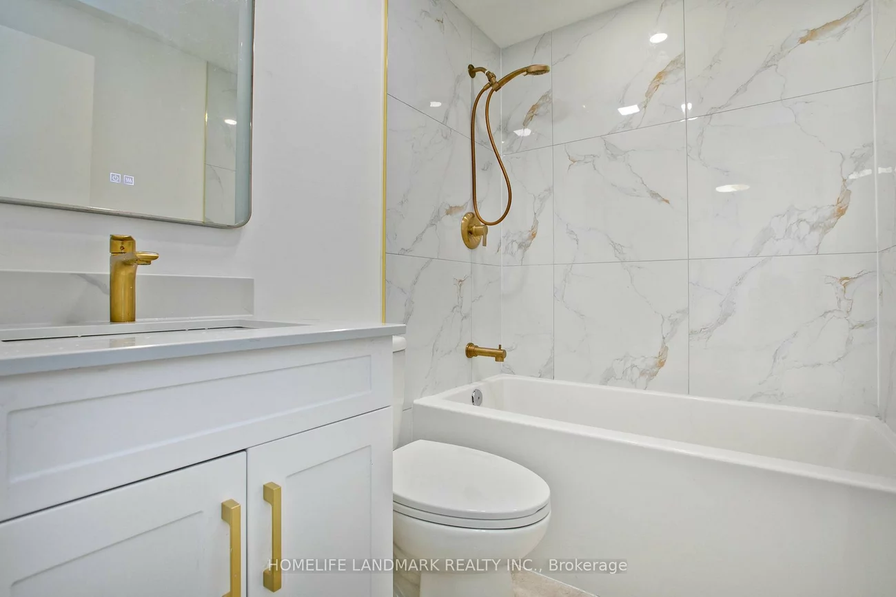 1806, John, Bayview Fairway-Bayview Country Club Estates, Markham