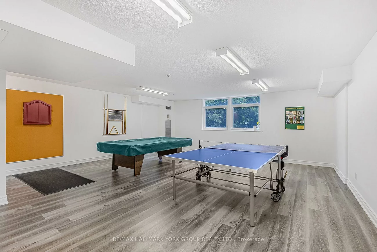 7811, Yonge, Thornhill, Markham