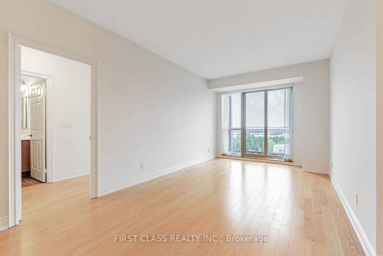 23, Cox, Unionville, Markham