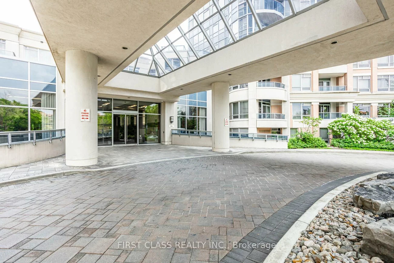 23, Cox, Unionville, Markham