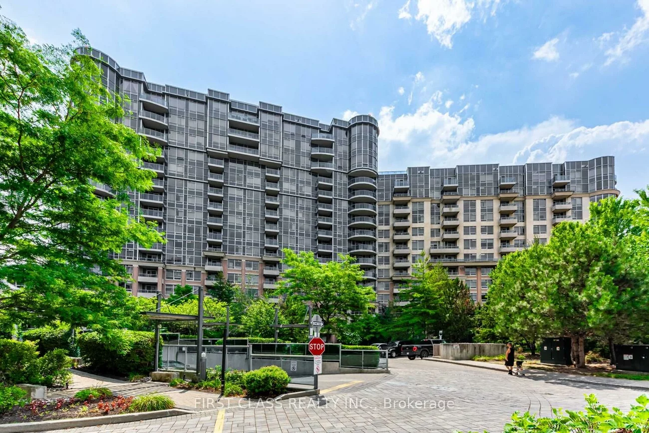 23, Cox, Unionville, Markham