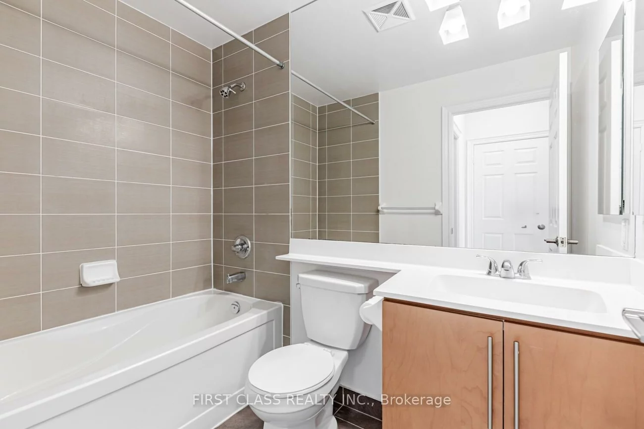 23, Cox, Unionville, Markham