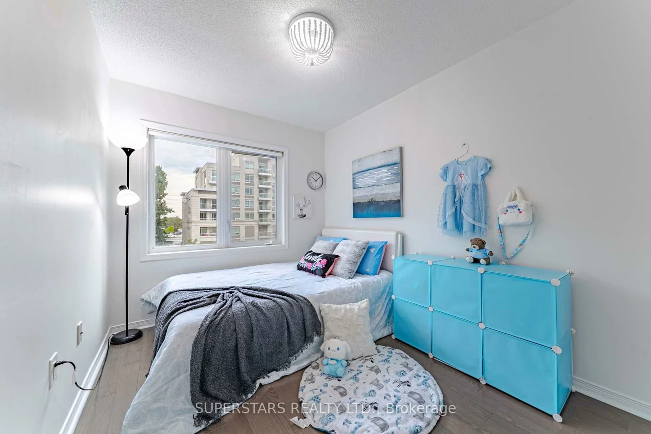 4608, Steeles, Milliken Mills East, Markham