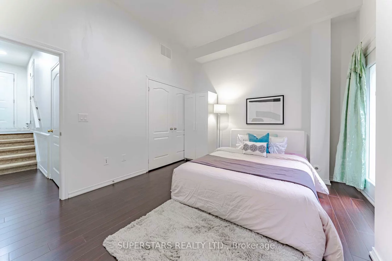 4608, Steeles, Milliken Mills East, Markham