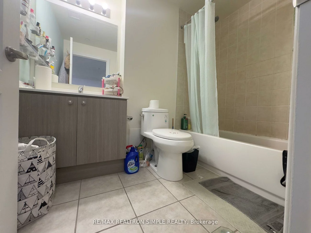 8323, Kennedy, Unionville, Markham